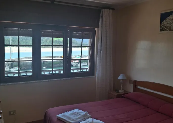 La Marina * Porto do Barqueiro